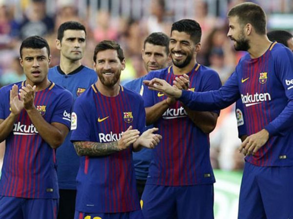 Barca bán hàng loạt trụ cột